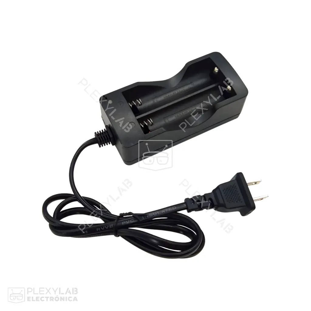 cargador-para-dos-baterias-de-litio-18650-de-3.7v-2x18650-con-enchufe-004