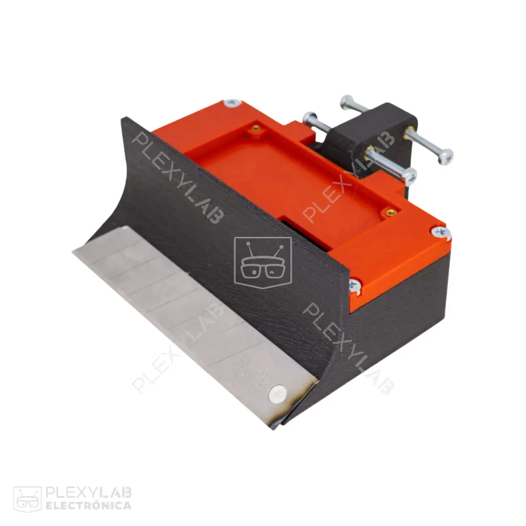 Chasis robot minisumo amateur de 10x10 cm en impresión 3D 